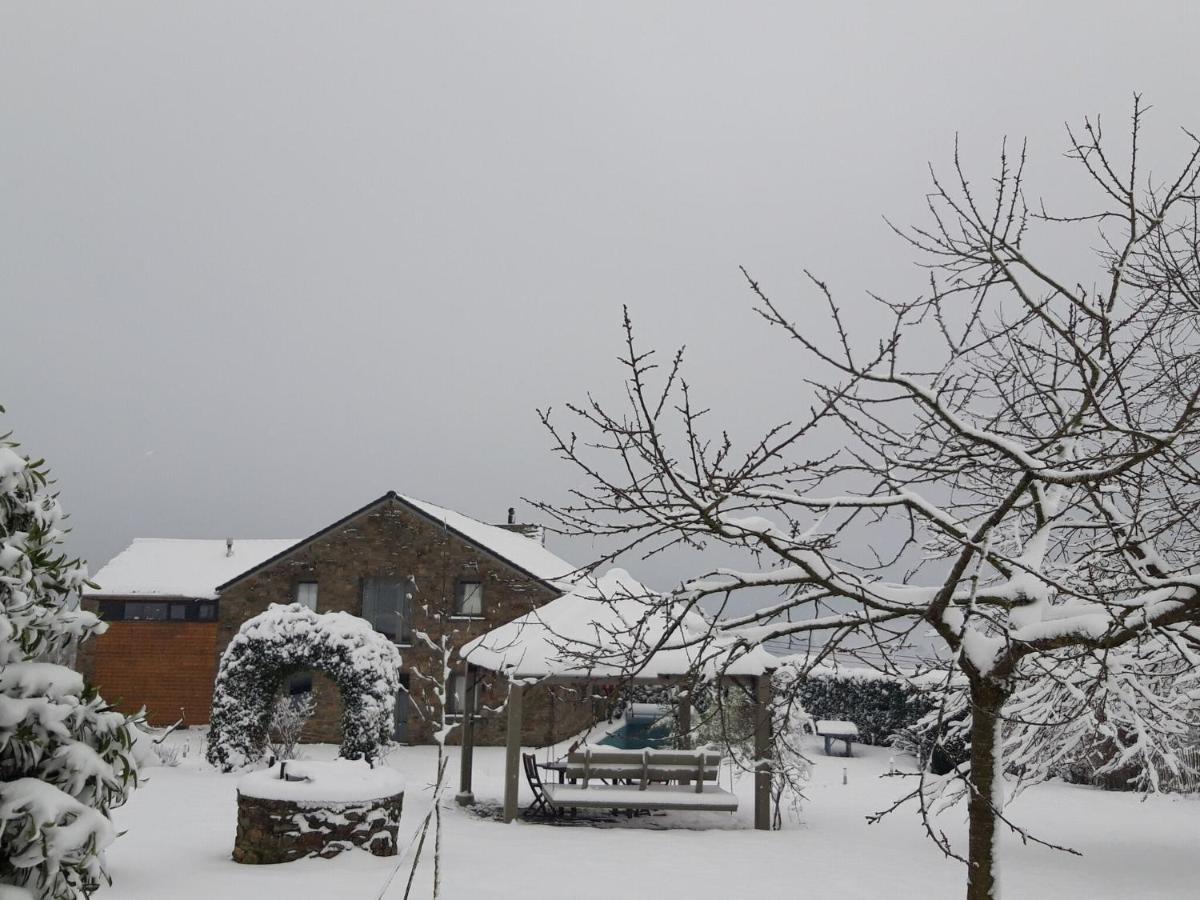 Gorgeous Holiday Home In Stoumont With Garden Exteriör bild