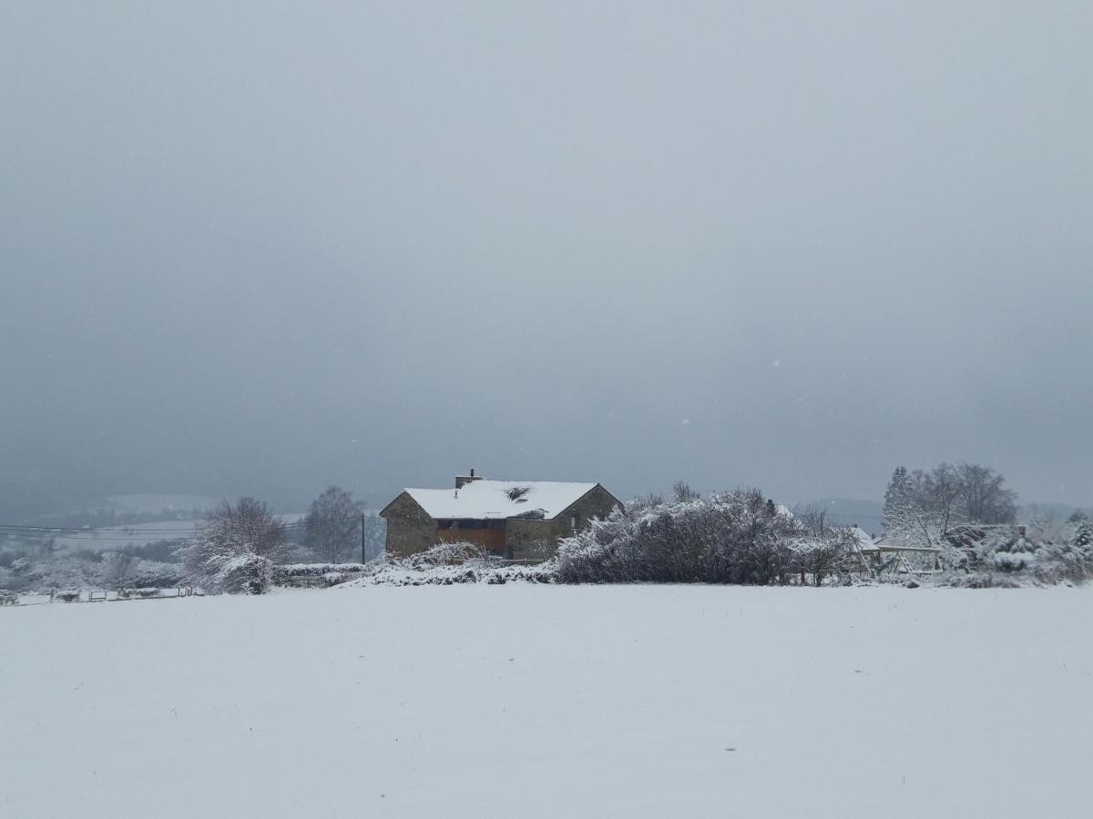Gorgeous Holiday Home In Stoumont With Garden Exteriör bild