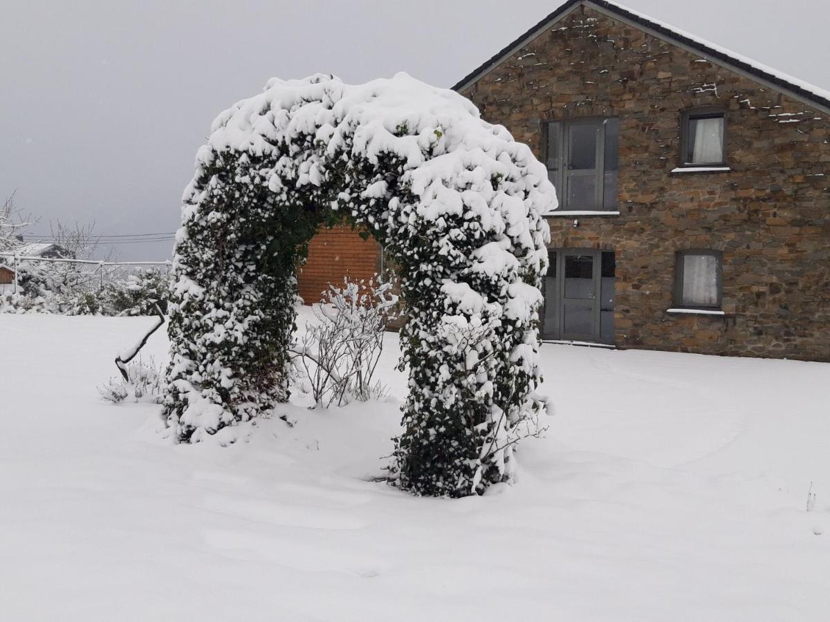 Gorgeous Holiday Home In Stoumont With Garden Exteriör bild